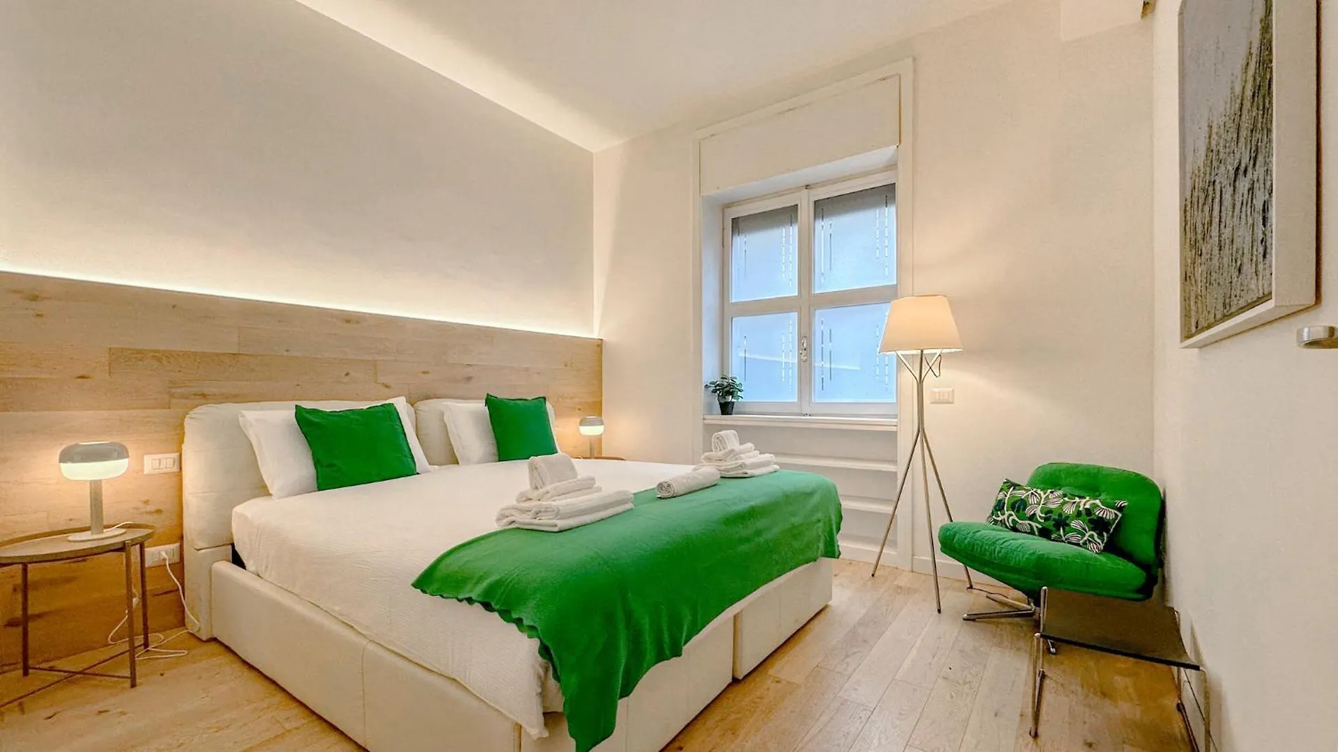 Santa Croce Suite - 10 Mins From Duomo Milan