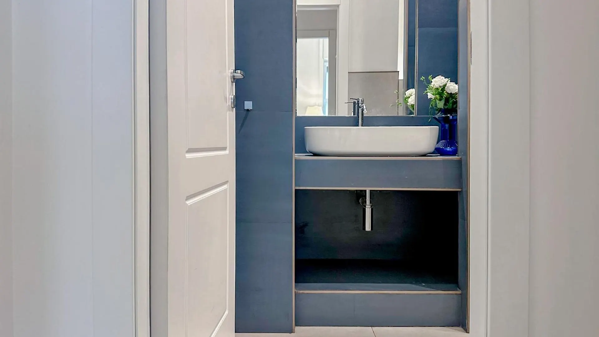 Santa Croce Suite - 10 Mins From Duomo Milan